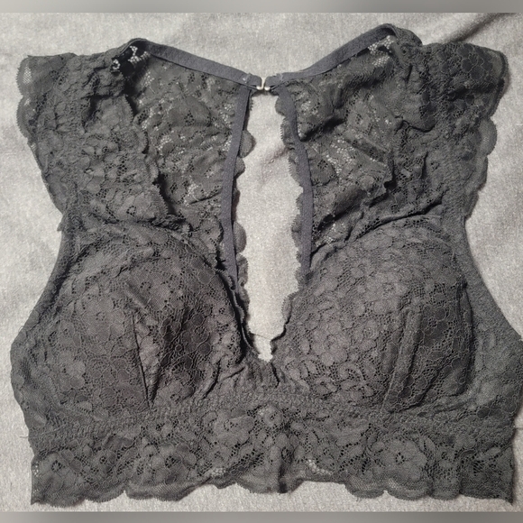 5/$30 Bra' - Picture 7 of 10